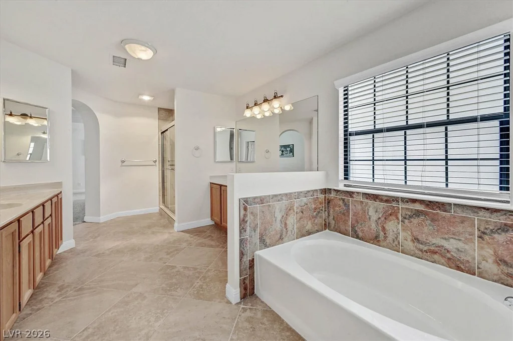 5520 Singing Hills, Las Vegas, NV 89130