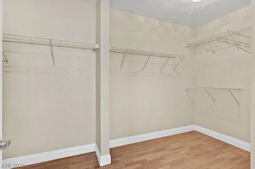 5520 Singing Hills, Las Vegas, NV 89130