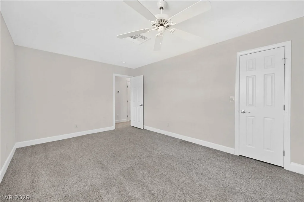 5520 Singing Hills, Las Vegas, NV 89130