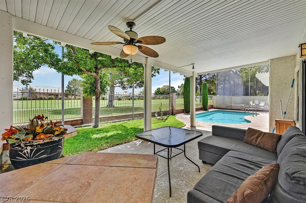 5520 Singing Hills, Las Vegas, NV 89130