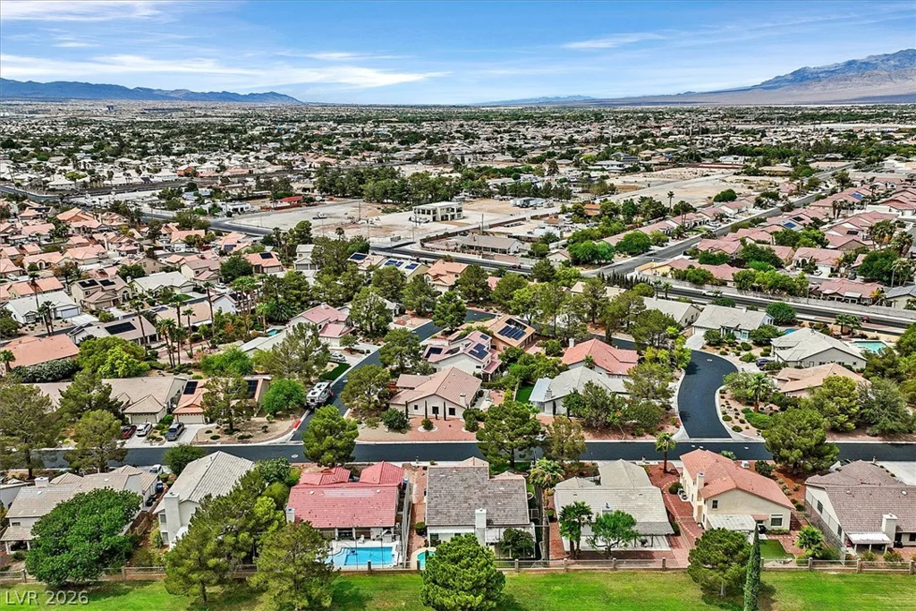 5520 Singing Hills, Las Vegas, NV 89130