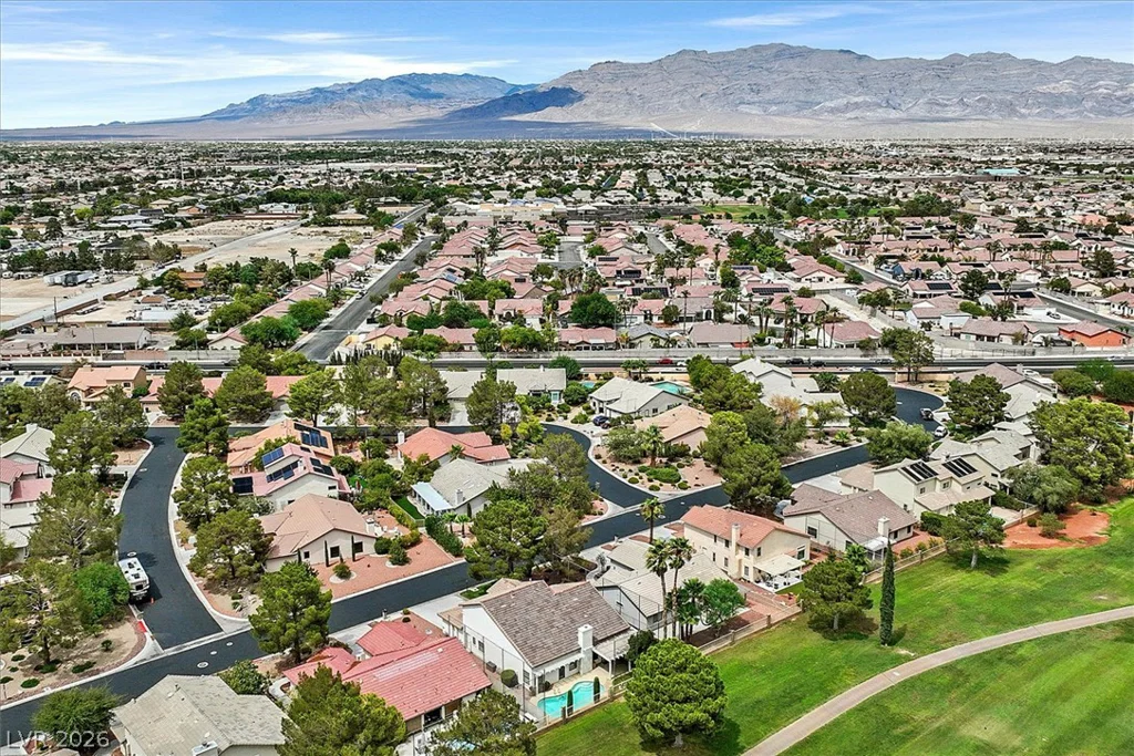 5520 Singing Hills, Las Vegas, NV 89130