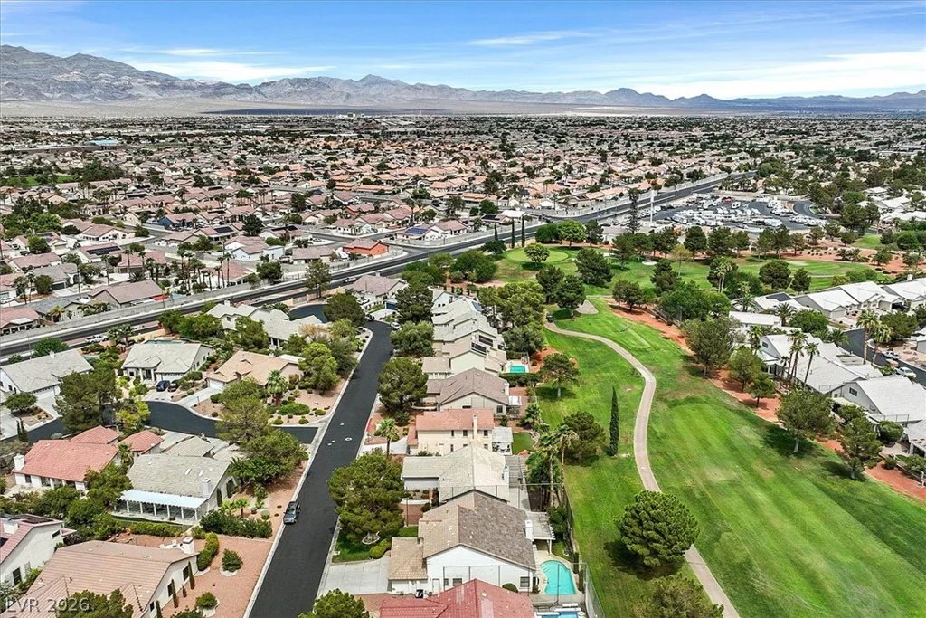 5520 Singing Hills, Las Vegas, NV 89130