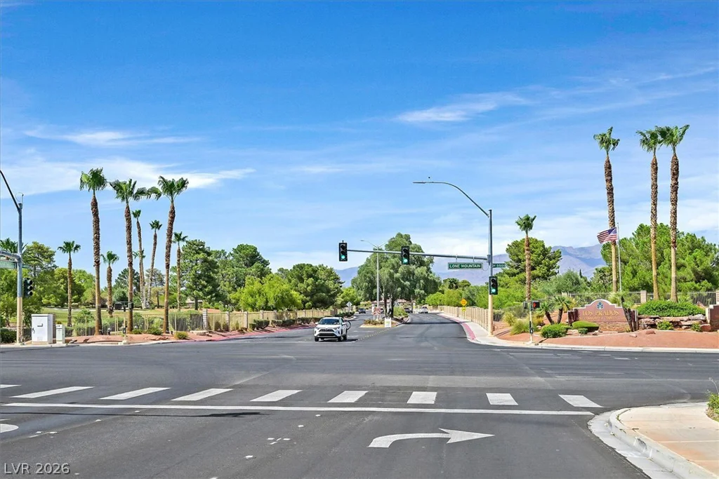 5520 Singing Hills, Las Vegas, NV 89130