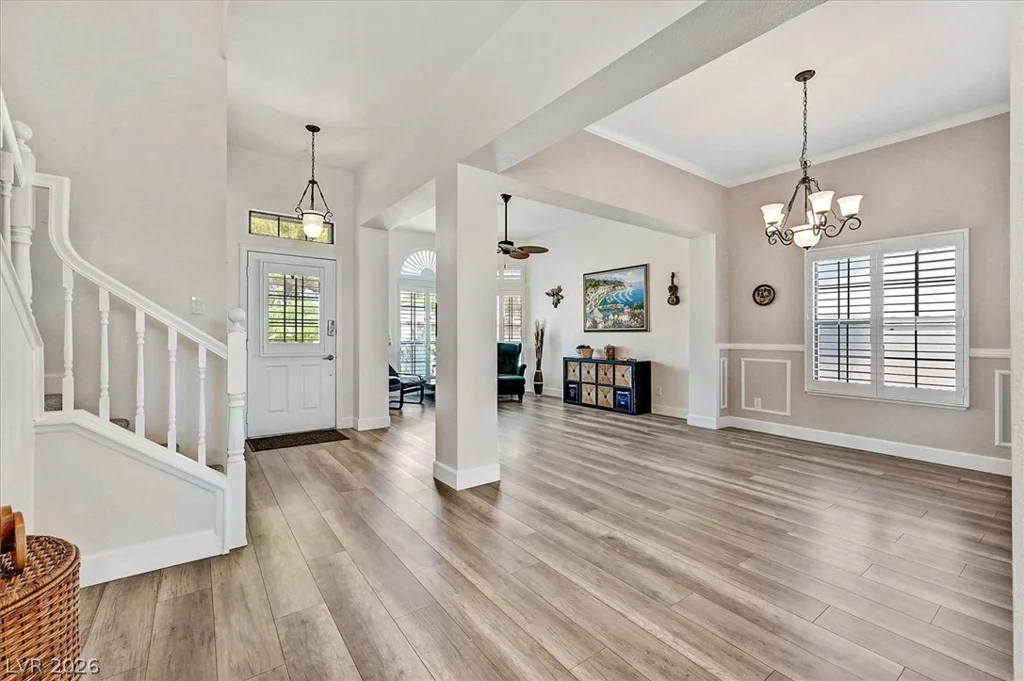 5520 Singing Hills, Las Vegas, NV 89130