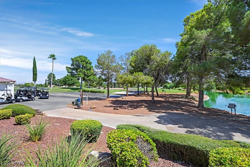5520 Singing Hills, Las Vegas, NV 89130
