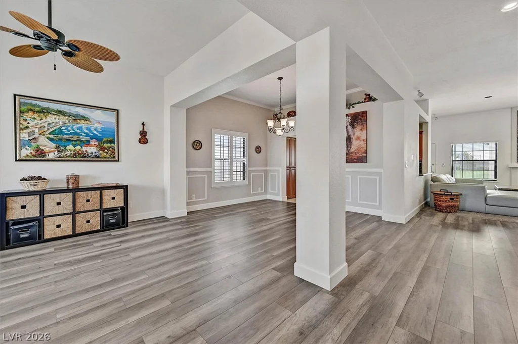 5520 Singing Hills, Las Vegas, NV 89130