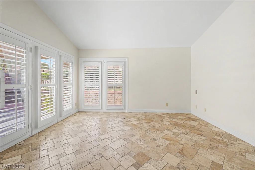 7159 Mission Hills, Las Vegas, NV 89113