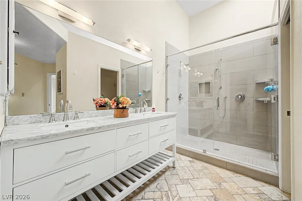 7159 Mission Hills, Las Vegas, NV 89113