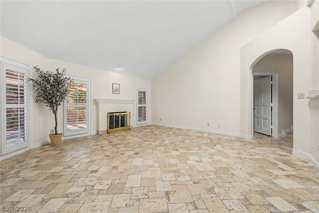 7159 Mission Hills, Las Vegas, NV 89113