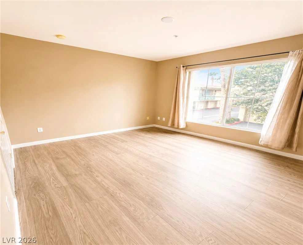 7127 Durango, Las Vegas, NV 89113