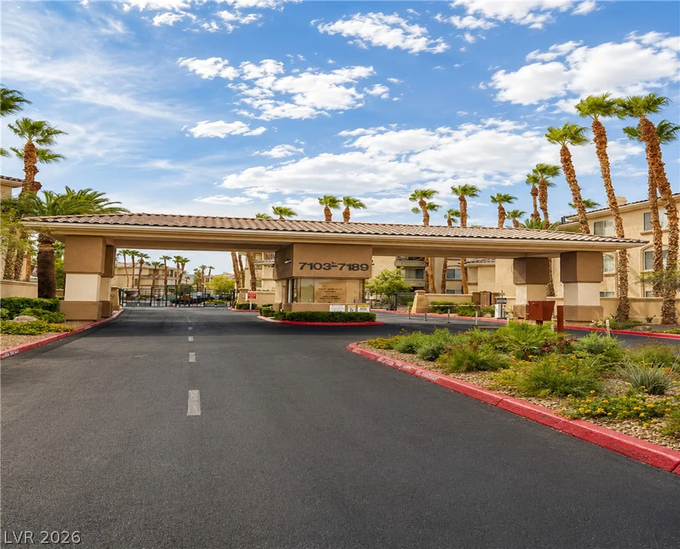 7127 Durango, Las Vegas, NV 89113