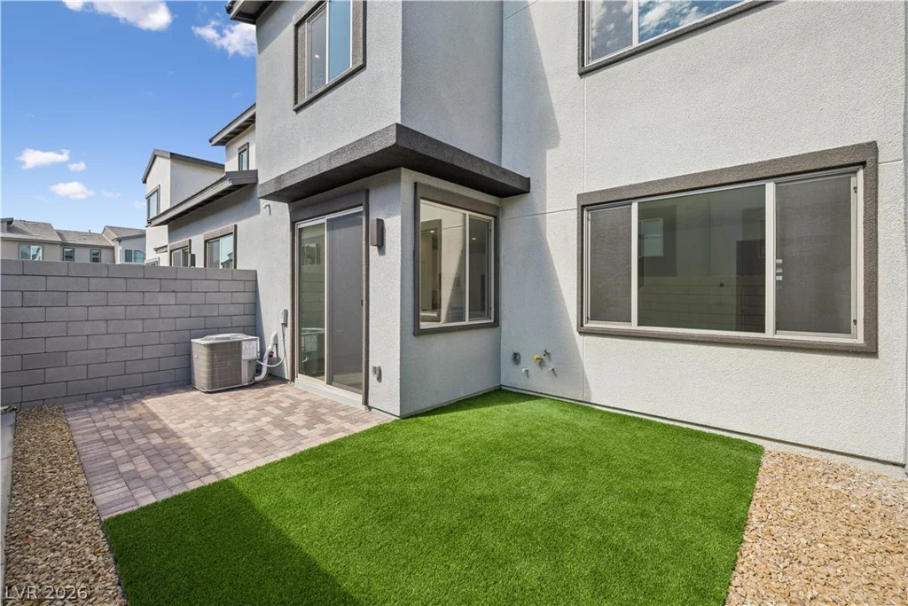 9221 Harworth, Las Vegas, NV 89166
