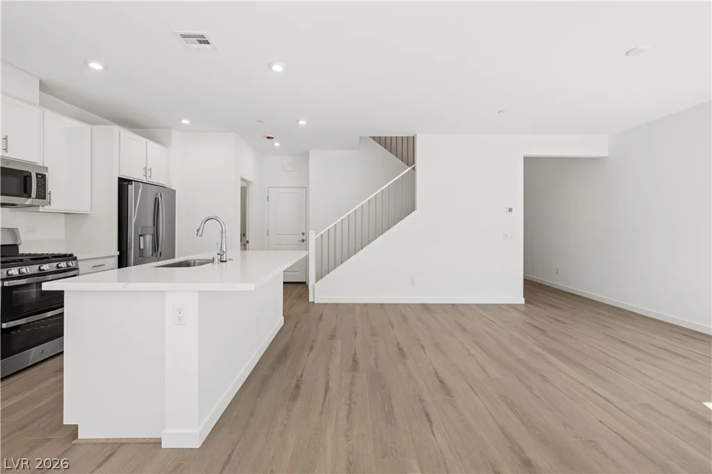 9221 Harworth, Las Vegas, NV 89166