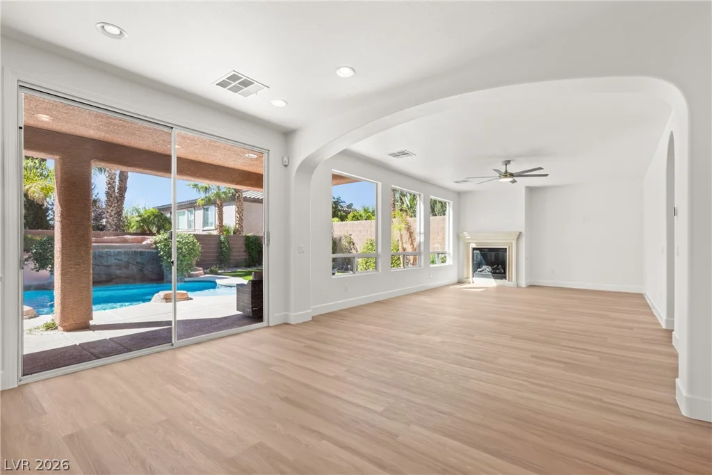 11731 Puerto Banus, Las Vegas, NV 89138
