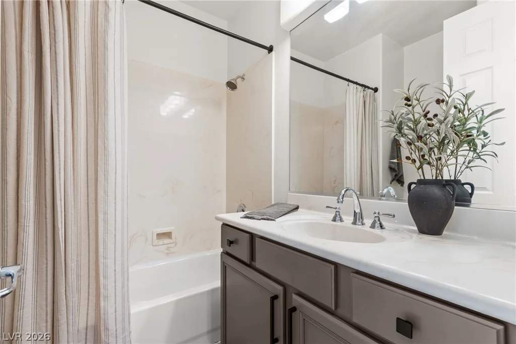 11731 Puerto Banus, Las Vegas, NV 89138