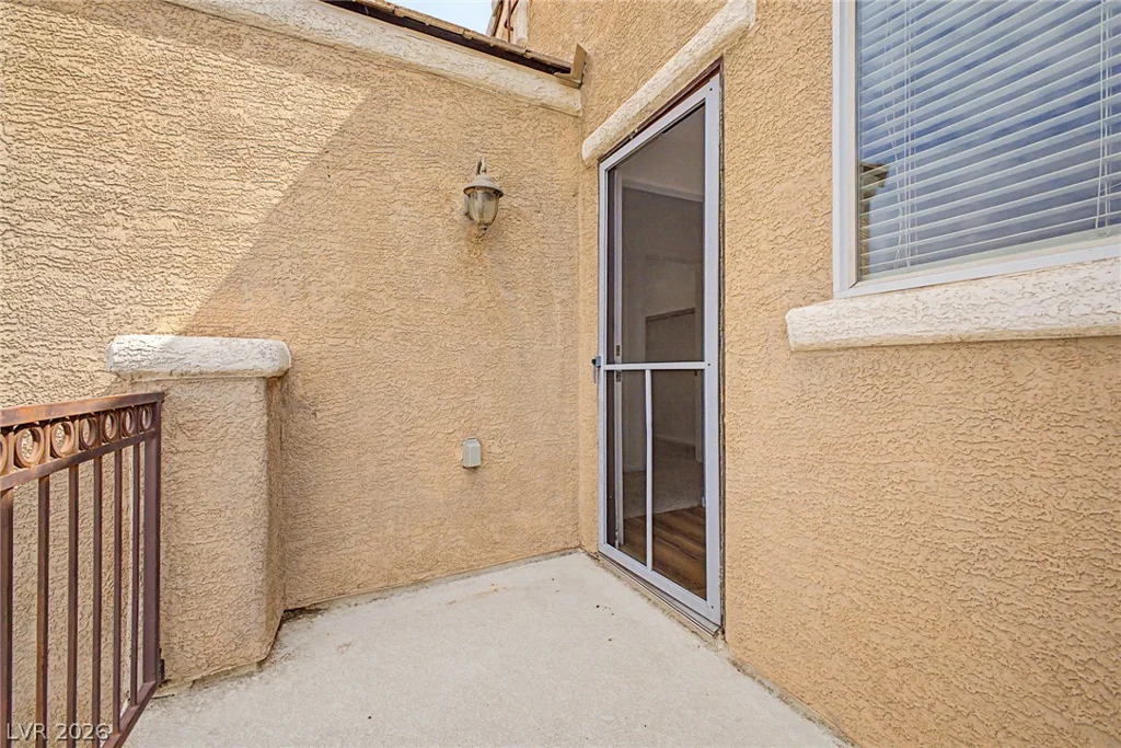 6921 Graceful Cloud, Henderson, NV 89011