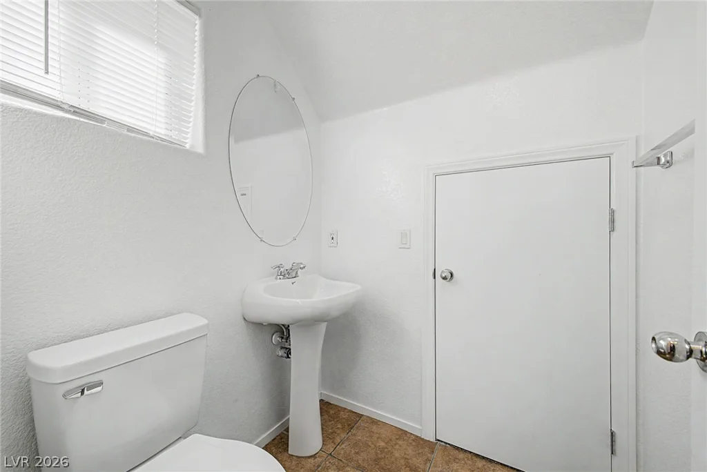 6921 Graceful Cloud, Henderson, NV 89011