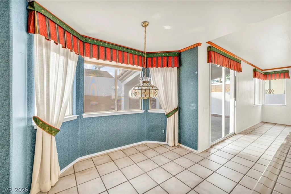 1605 Saint Katherine, Las Vegas, NV 89117