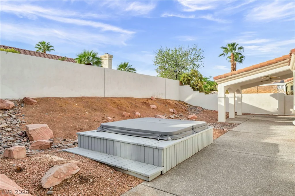 1605 Saint Katherine, Las Vegas, NV 89117