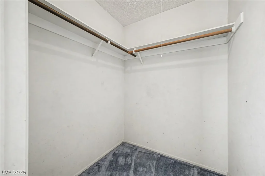 4725 Lake, Las Vegas, NV 89147