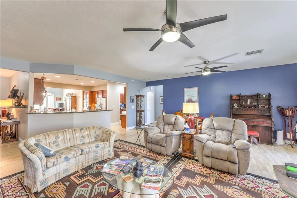 7340 Petrel, North Las Vegas, NV 89084