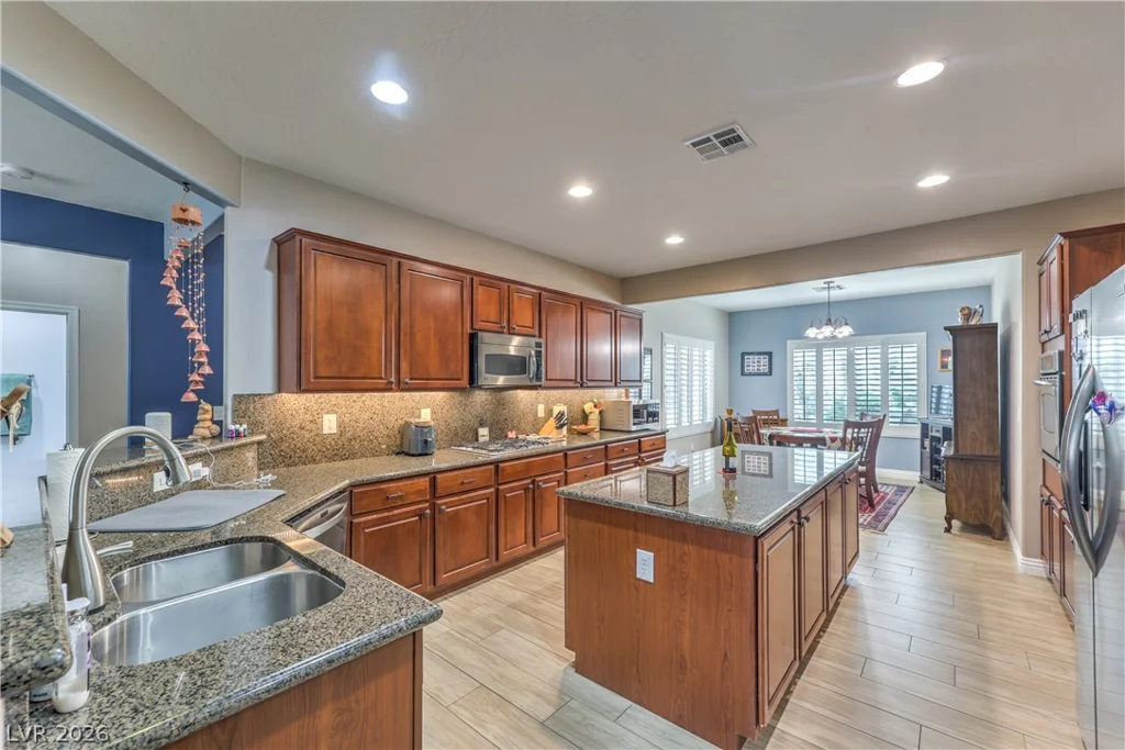 7340 Petrel, North Las Vegas, NV 89084