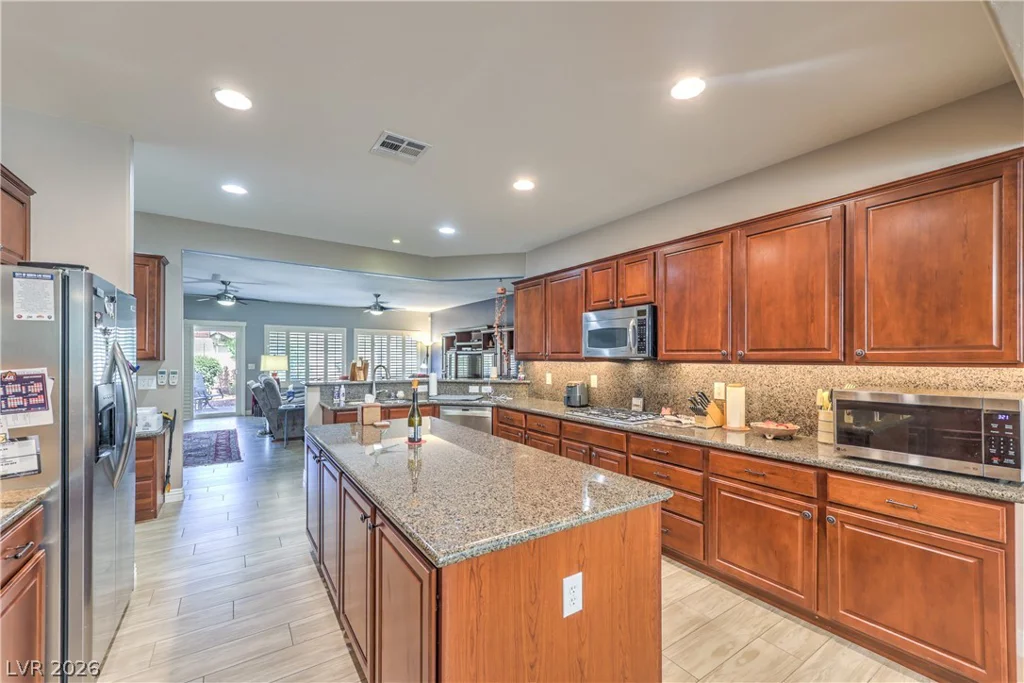 7340 Petrel, North Las Vegas, NV 89084