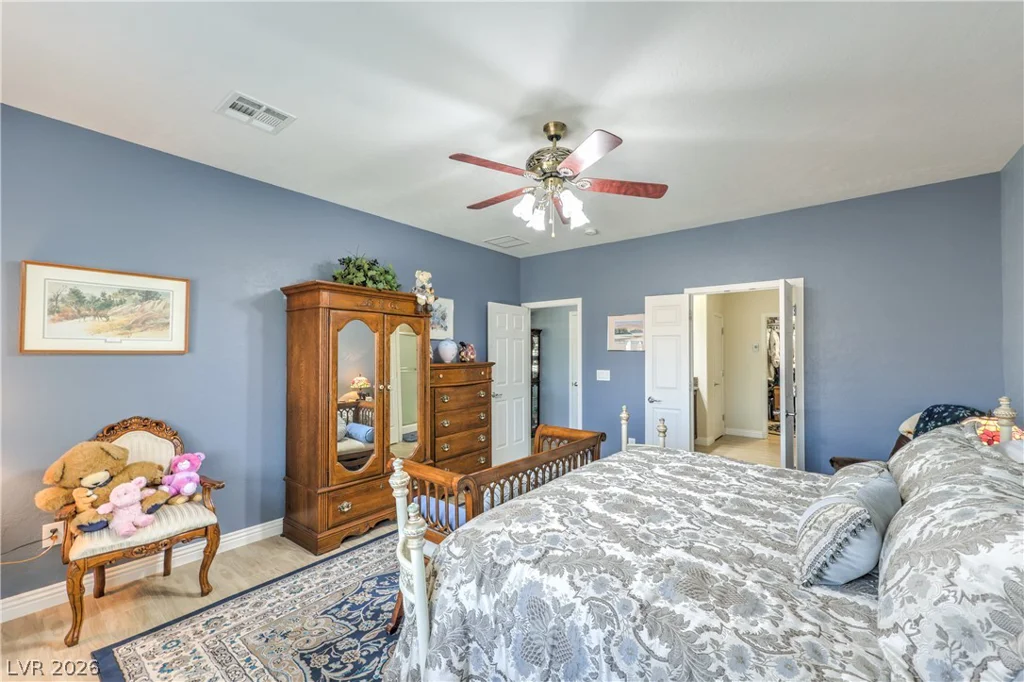 7340 Petrel, North Las Vegas, NV 89084