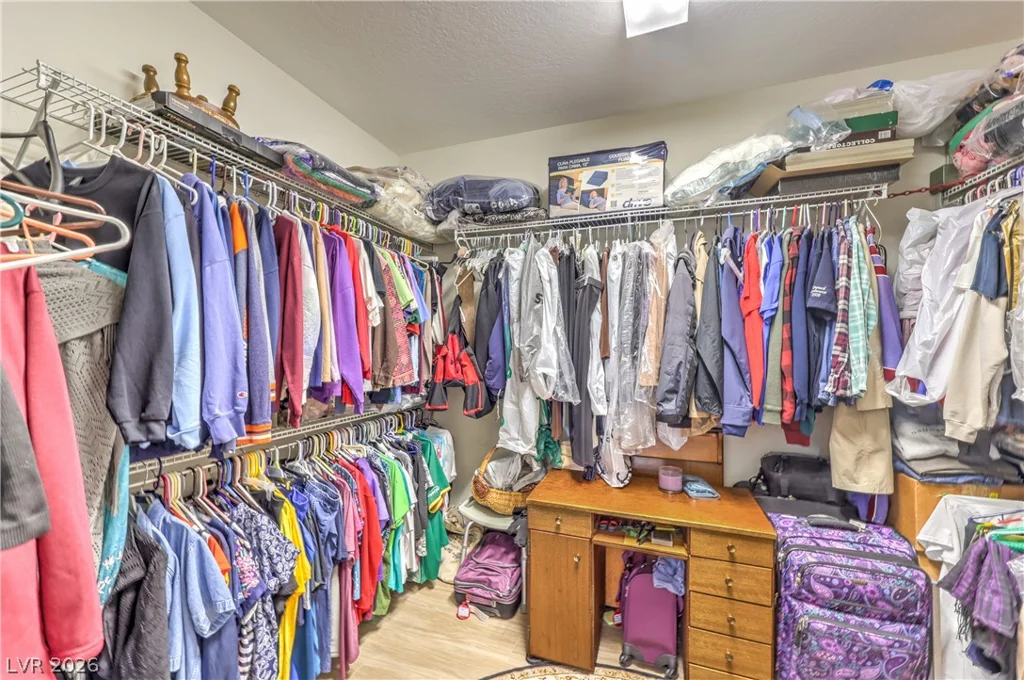 7340 Petrel, North Las Vegas, NV 89084