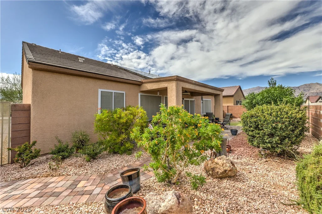 7340 Petrel, North Las Vegas, NV 89084