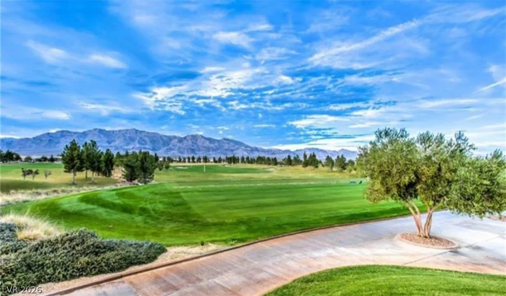 7340 Petrel, North Las Vegas, NV 89084