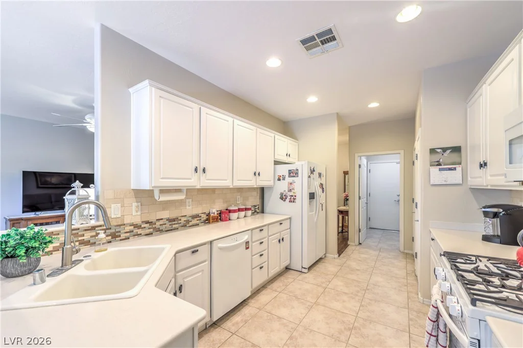 7741 Lily Trotter, North Las Vegas, NV 89084