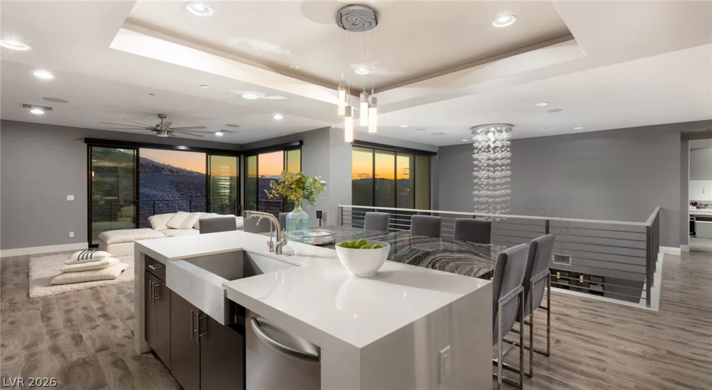 921 Vegas View, Henderson, NV 89052