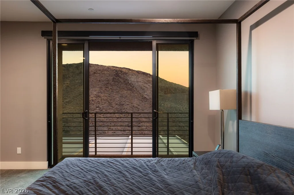 921 Vegas View, Henderson, NV 89052