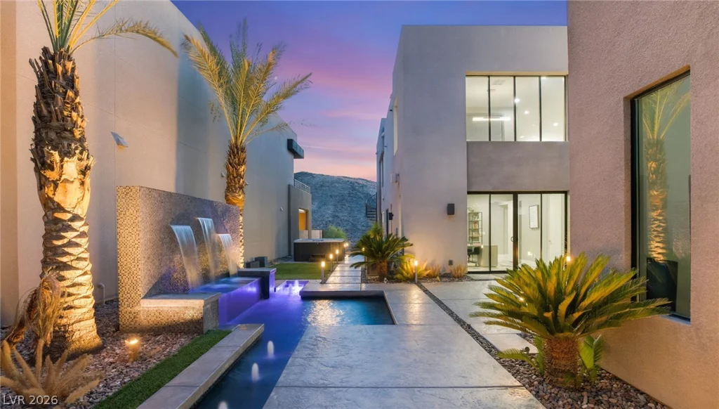 921 Vegas View, Henderson, NV 89052