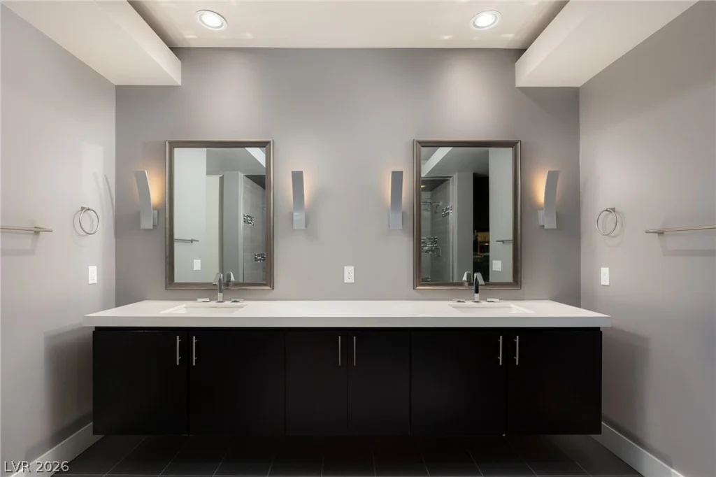 921 Vegas View, Henderson, NV 89052