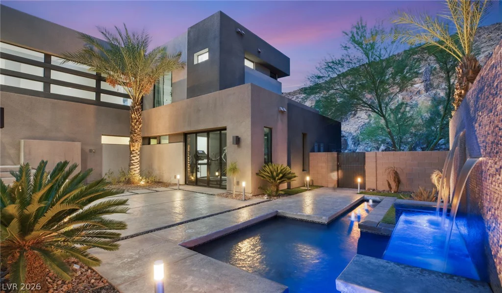921 Vegas View, Henderson, NV 89052
