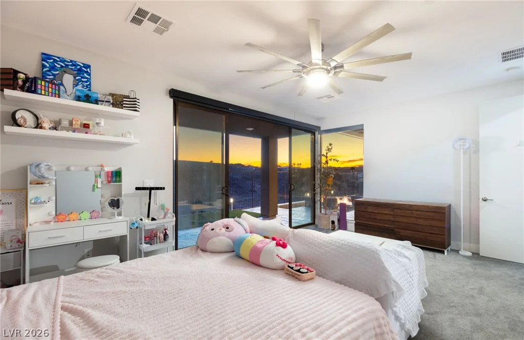 921 Vegas View, Henderson, NV 89052