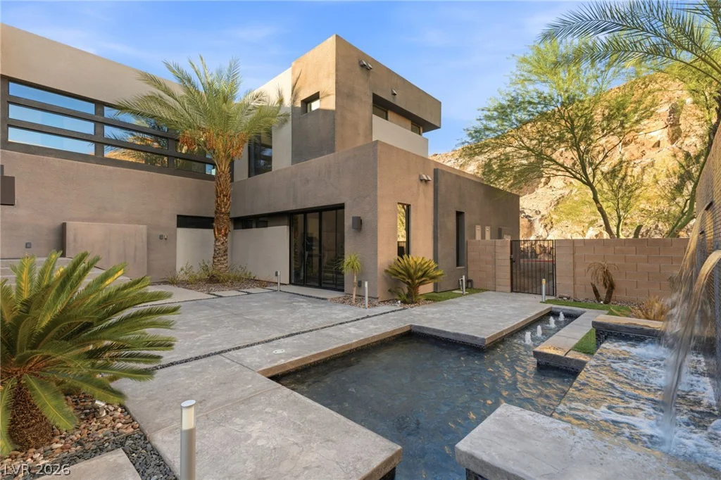 921 Vegas View, Henderson, NV 89052