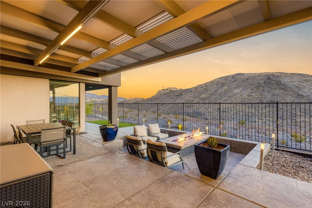 921 Vegas View, Henderson, NV 89052