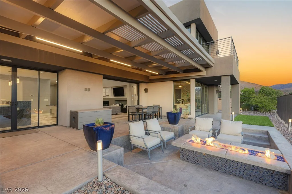 921 Vegas View, Henderson, NV 89052