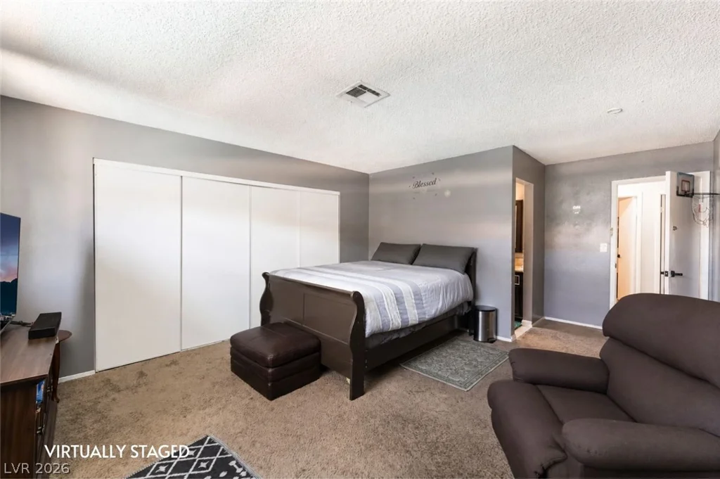 1832 Goose Creek, Las Vegas, NV 89108