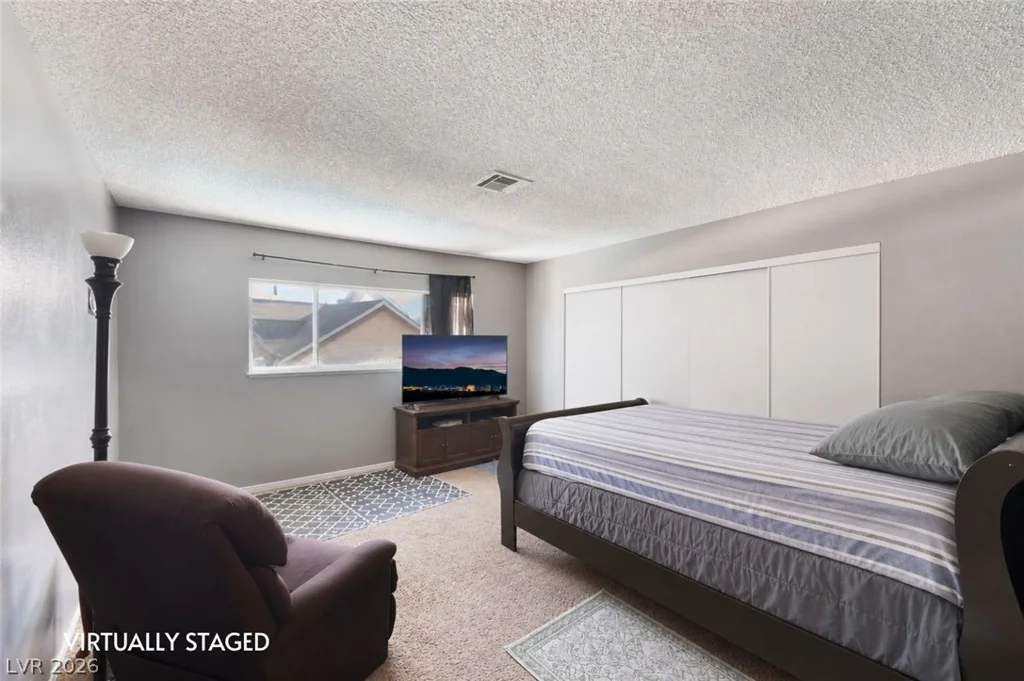 1832 Goose Creek, Las Vegas, NV 89108