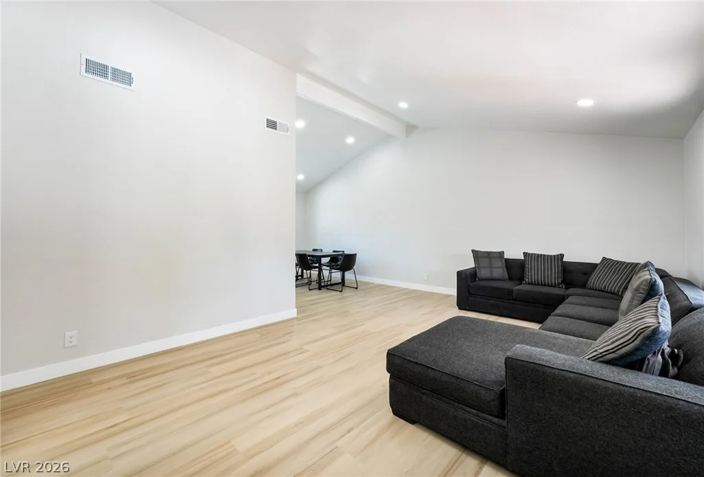 3472 Rawhide, Las Vegas, NV 89120