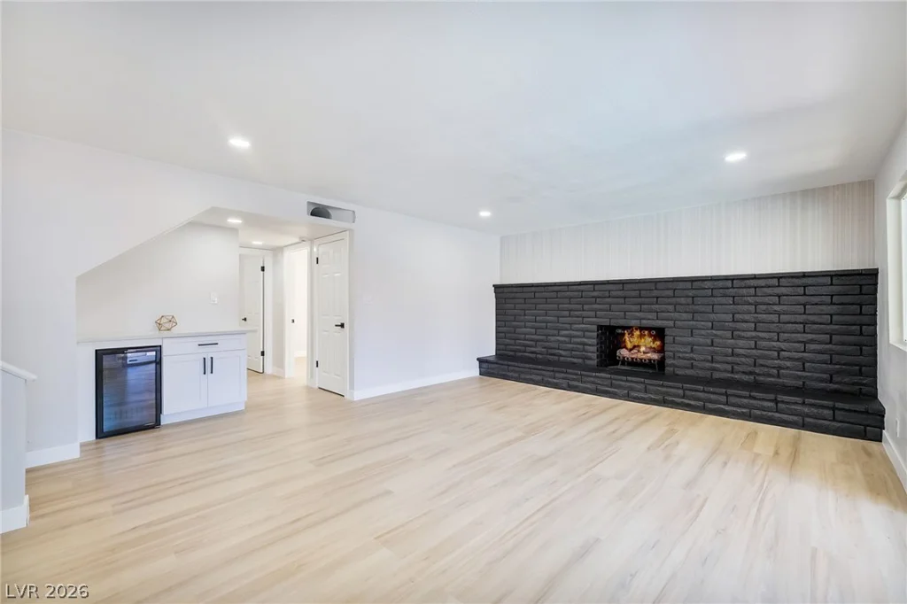 3472 Rawhide, Las Vegas, NV 89120