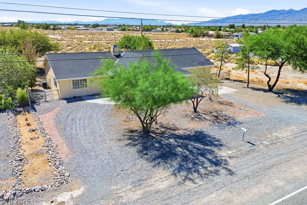 819 Mount Charleston, Pahrump, NV 89048