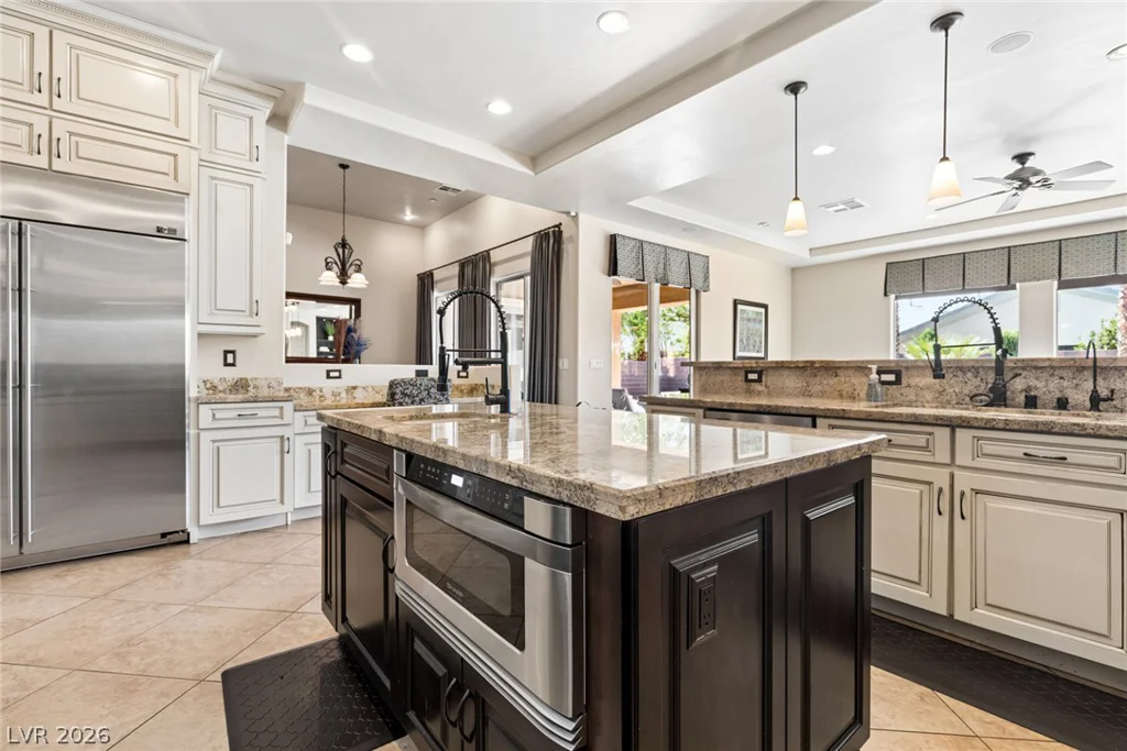 3783 Cheryl Lynne, Las Vegas, NV 89139