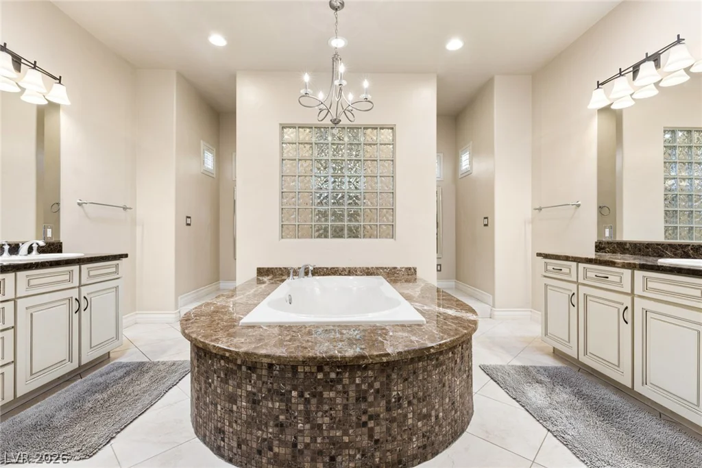 3783 Cheryl Lynne, Las Vegas, NV 89139