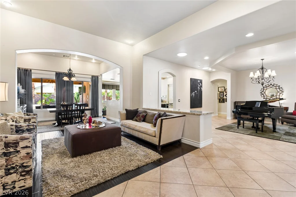 3783 Cheryl Lynne, Las Vegas, NV 89139